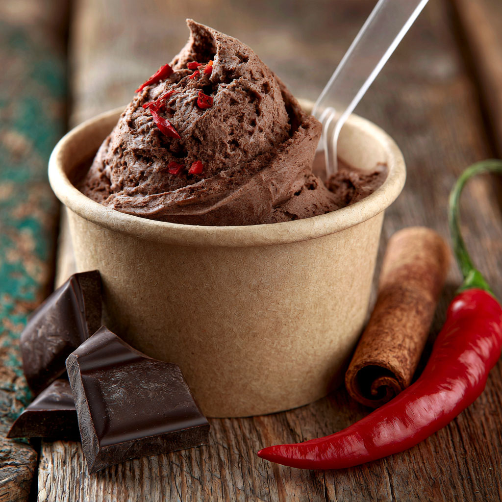 Chilli-cinnamon chocolate Ice Cream